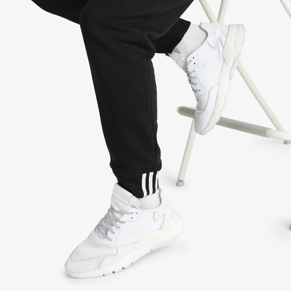 Nite jogger 2024 triple white