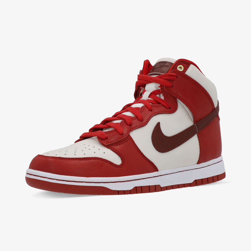 Nike dunks high outlet tops red