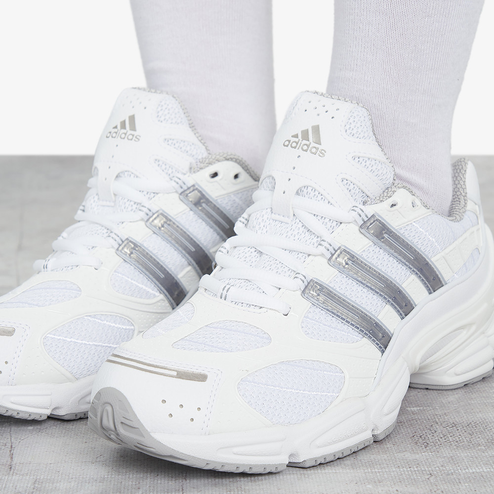 Кроссовки adidas Ozweego Pro унисекс - фото 8