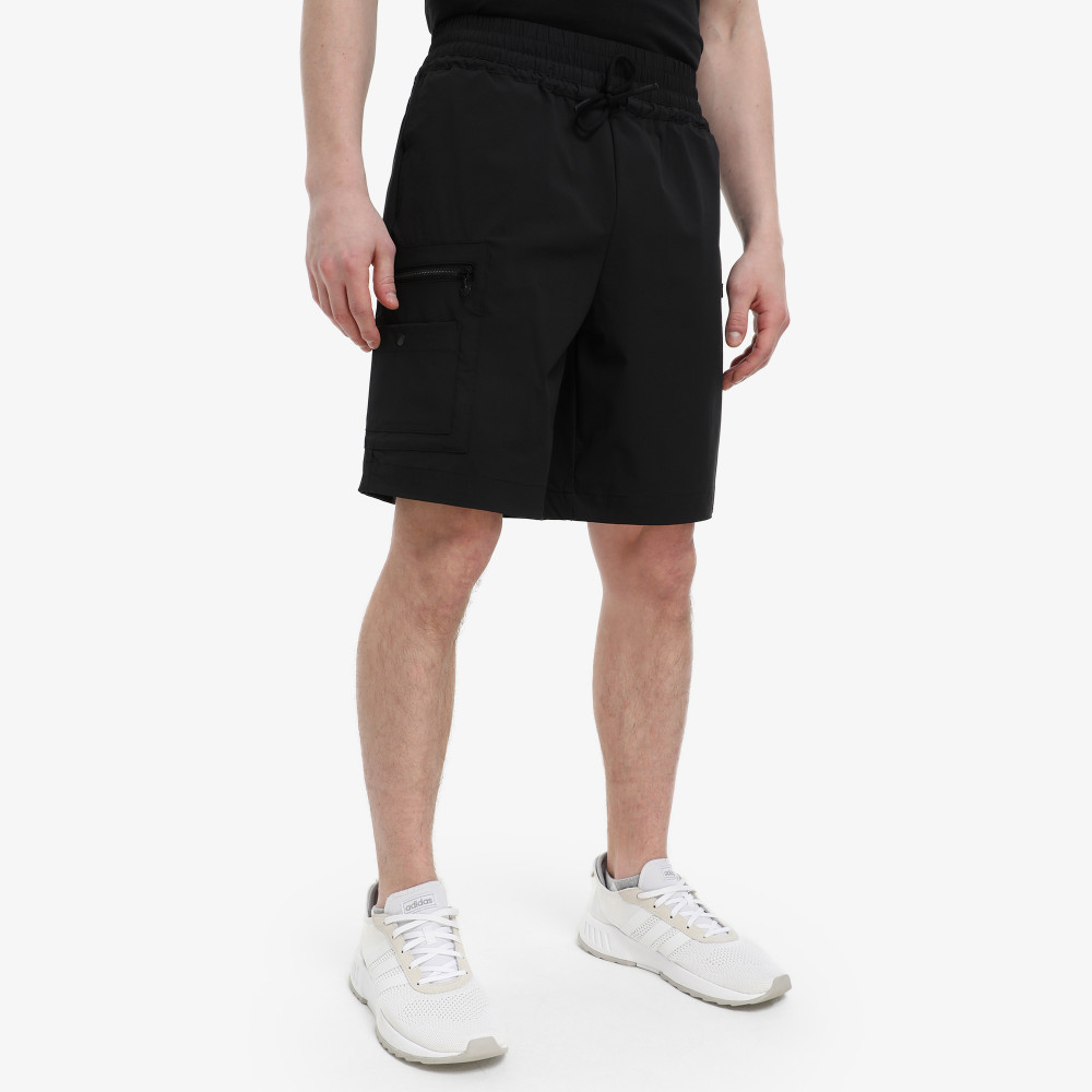 Мужские шорты adidas - фото 1