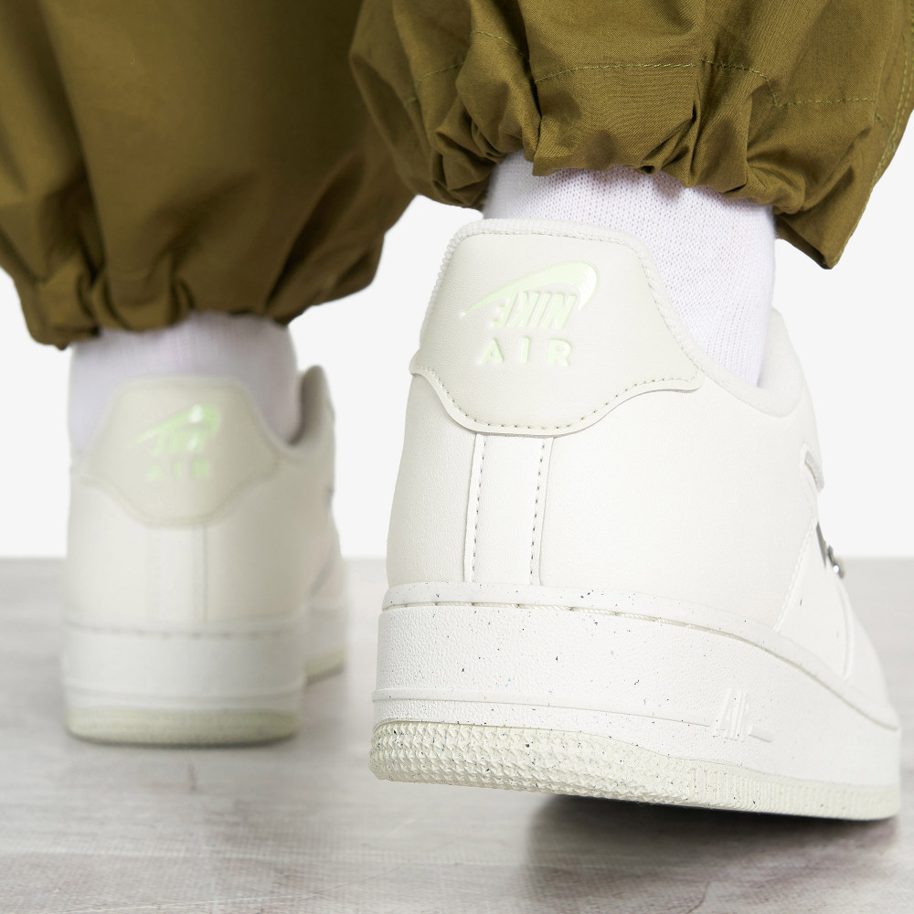 Женские кеды Nike Air Force 1 '07 Next Nature Se - фото 10