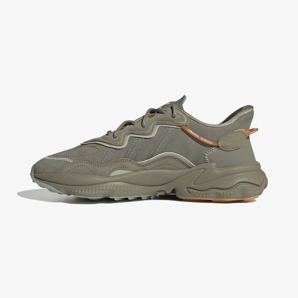 Мужские кроссовки adidas Ozweego - фото 4