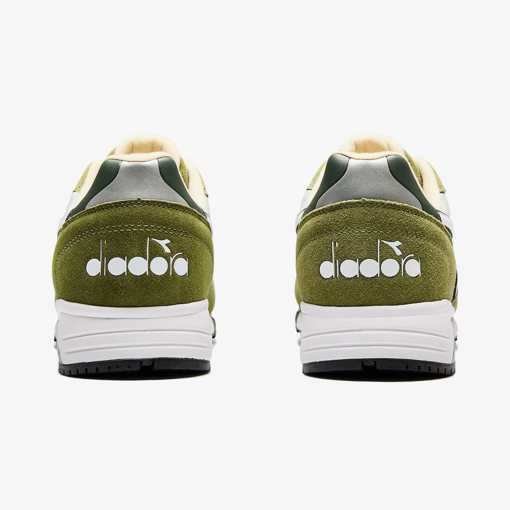 Мужские кроссовки Diadora N902 - фото 3